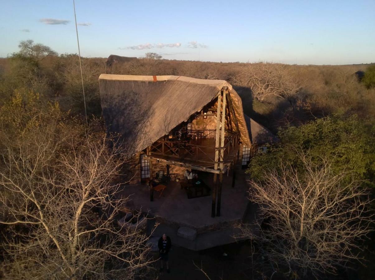 Mopani Manor Villa Marloth Park Exteriör bild